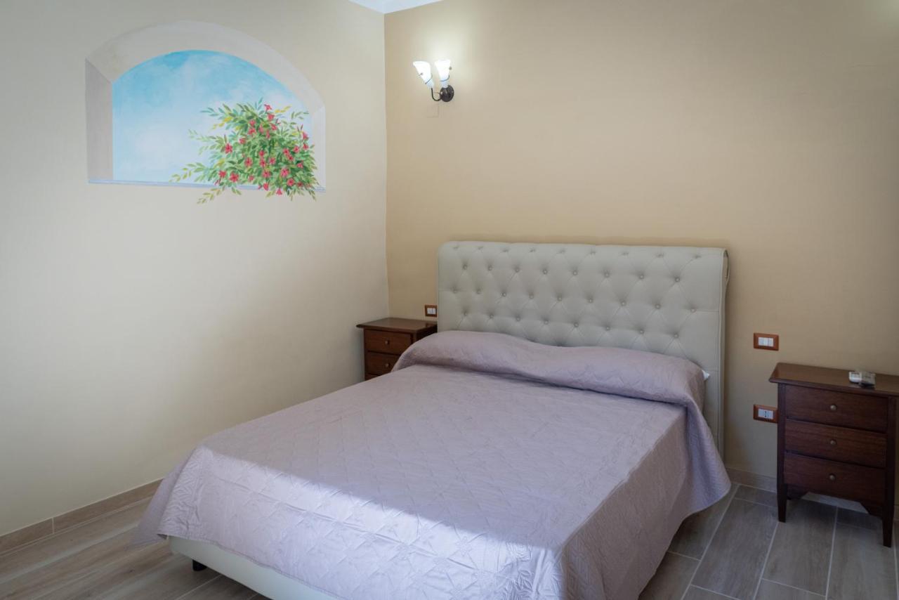 Mandevilla Home Caiazzo Eksteriør billede