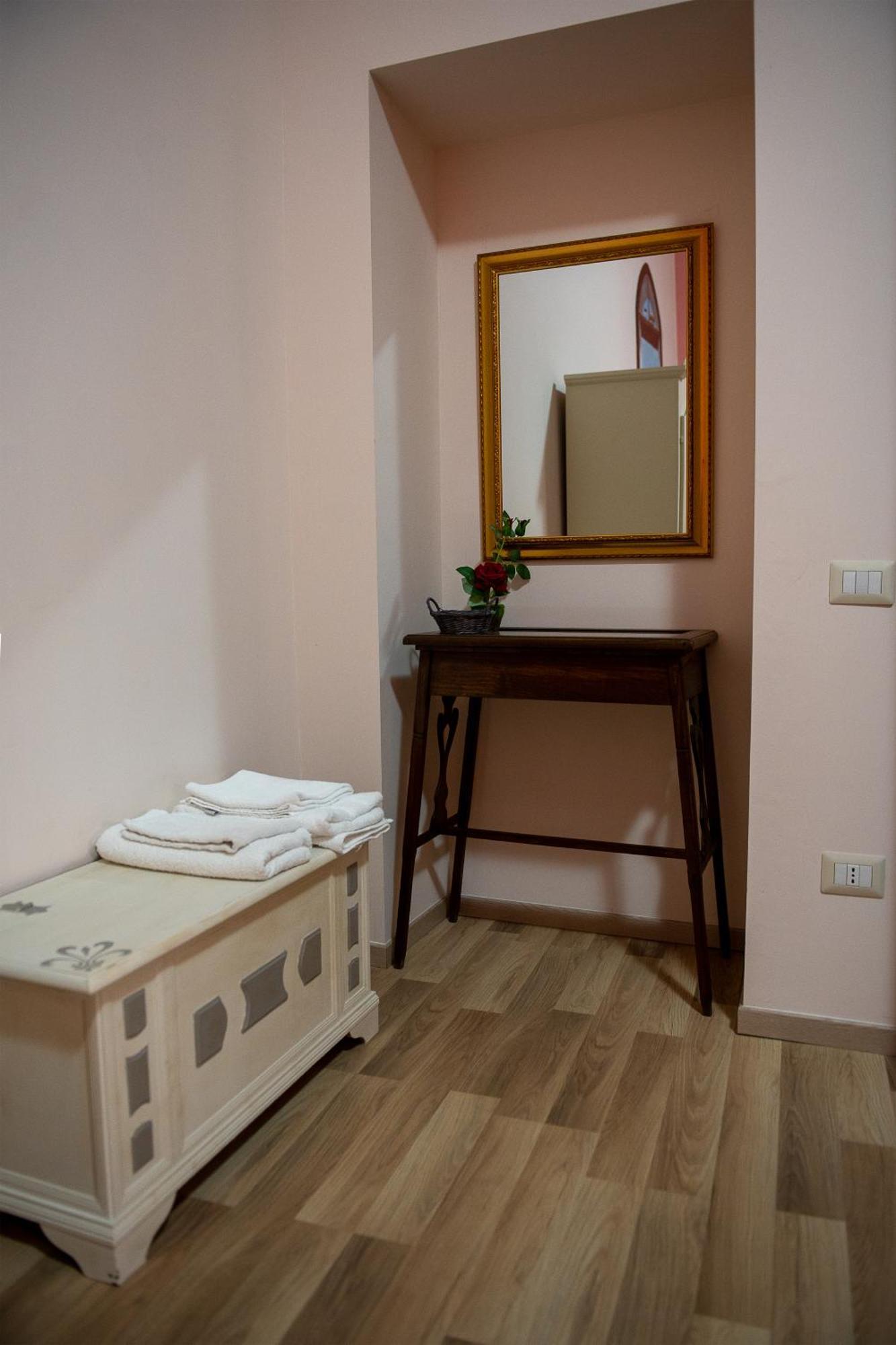 Mandevilla Home Caiazzo Eksteriør billede